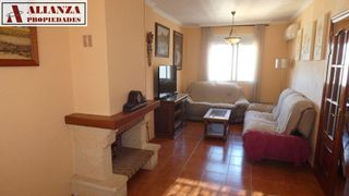 Casa adosada en venta en Cártama