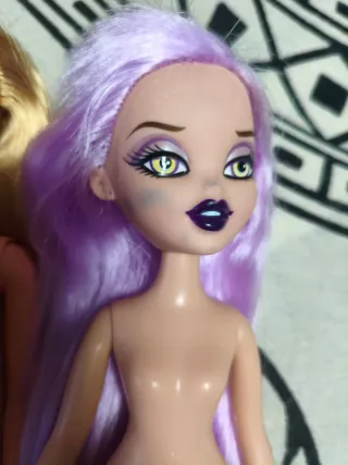 Lote 4 Muñecas Variadas