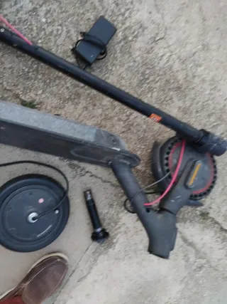 Patinete eléctrico para piezas