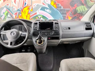 Volkswagen Transporter T5 2012