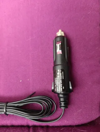 Adaptador Coche 12V a Conector DC