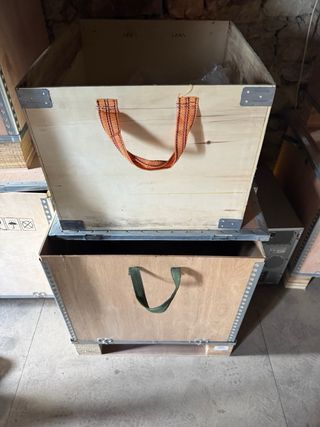 Cajas de almacenaje de madera y metal