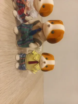 Sylvanian Families Perro Chiffon Familia