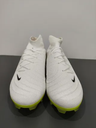Botas de fútbol Nike