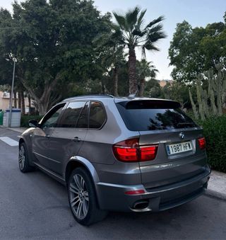 BMW X5 4.0d pack m