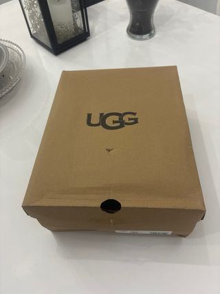 Zuecos UGG Beige Talla 41 Nuevos