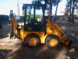 Retroexcavadora JCB 1CX Mini Mixta 2006
