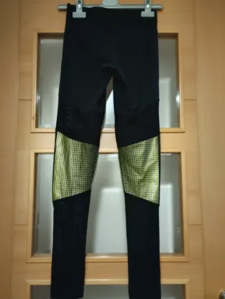 Mallas Adidas Negro y Dorado