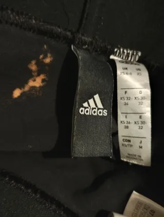 Mallas Adidas Negro y Dorado