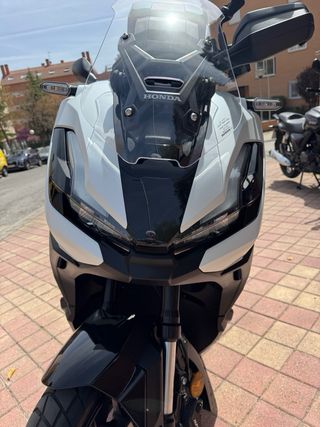 Honda ADV 350 Maxi Scooter Automática