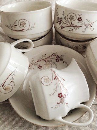 Tognana Set mug lattiera e piattino biscotti