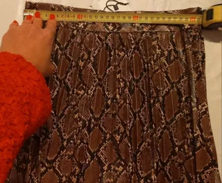 Falda Zara Plisada Animal Print XS