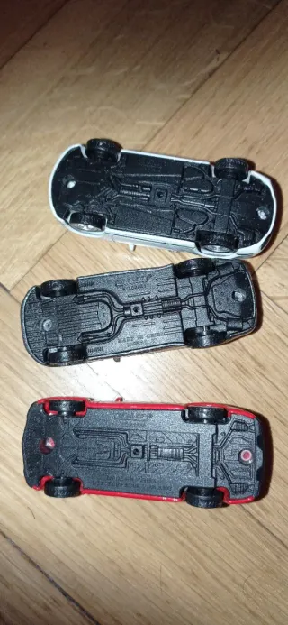 Lote coches y muñecos