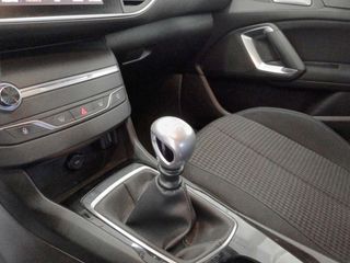 Peugeot 308 BlueHDi 100 Style 75 kW (100 CV)