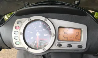 Gilera Runner 200 VXR Negra/Gris
