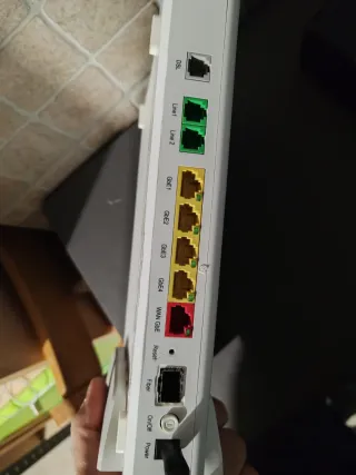 Modem Fibra Ottica Completo di alimentatore
