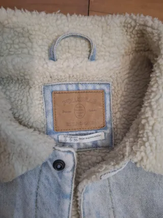 Cazadora vaquera borreguito Pull&Bear