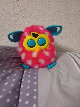 Furby Boom! Rosa con lunares blancos