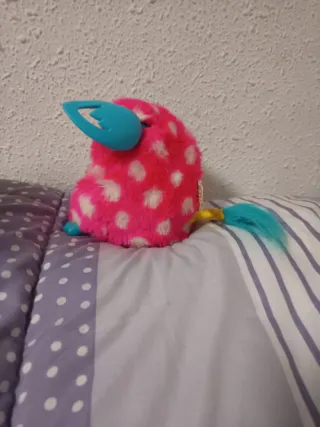 Furby Boom! Rosa con lunares blancos