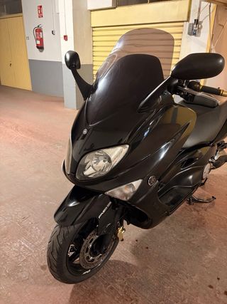 Yamaha TMAX 500 2004 Negra itv hasta 09/04/2028