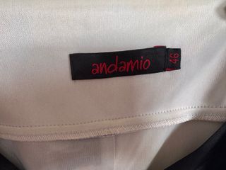 Vestido floral gris y blanco