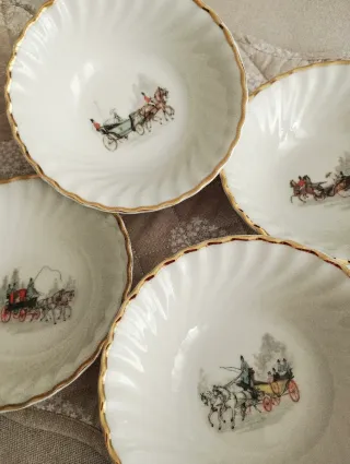 Set 4 Ciotole francesi Rhoda con Carrozze