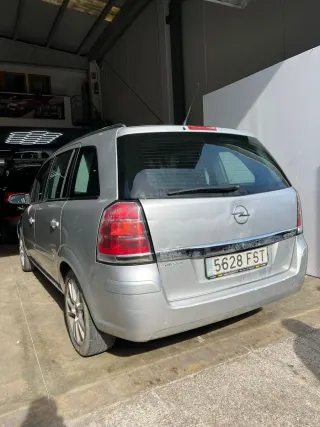 Opel Zafira 2007