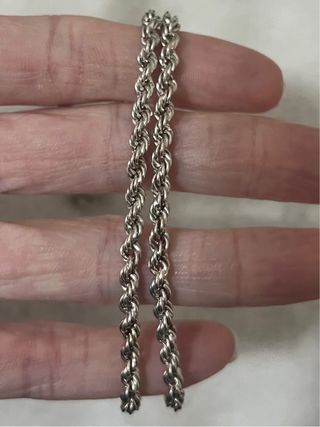 Cadena plata diseño espiral