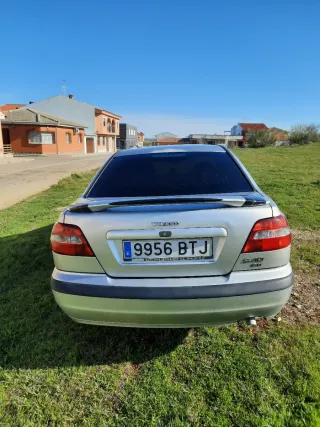 Volvo S40 2002