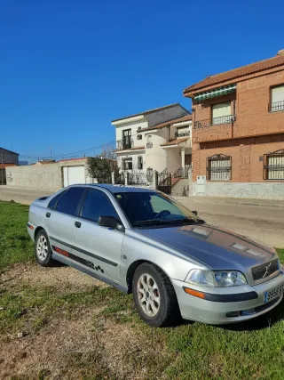 Volvo S40 2002