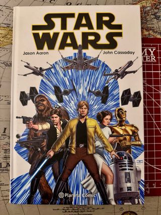 Pack de Comics Star Wars y Hellboy