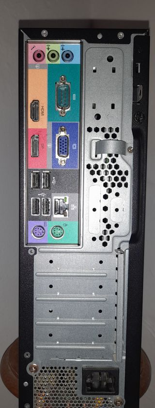 PC completo i3 + SSD 480GB + 8GB RAM + monitor 22”