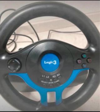Volante y Pedales PS2 Logic3