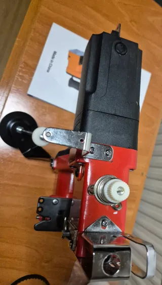 Máquina coser sacos y lonas GK9-520