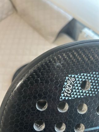 Pala de pádel Royal M27 + funda