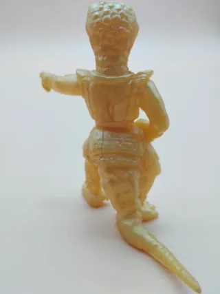 Genghis Rex 1986 Dinosaucers PVC Monocromático