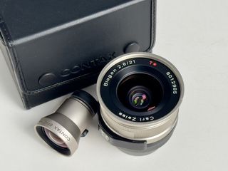 Objetivo Carl Zeiss Biogon 21mm f/2.8