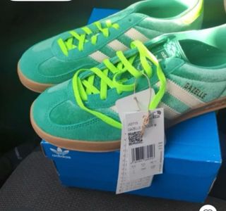 Zapatillas Adidas Gazelle Verde Neón talla 38 2/3