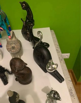 Collezione di 80 figure di gatti