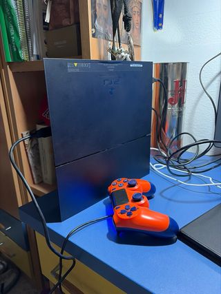 PS4 (PlayStation 4) Negra con precio negociable