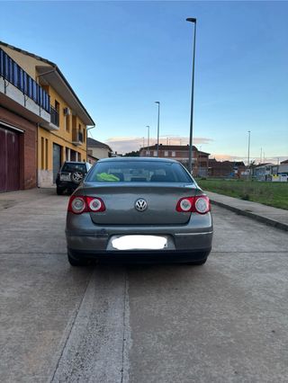 Volkswagen Passat 2005