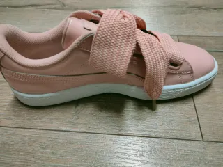 Zapatillas Puma Basket Heart Mujer Nuevas