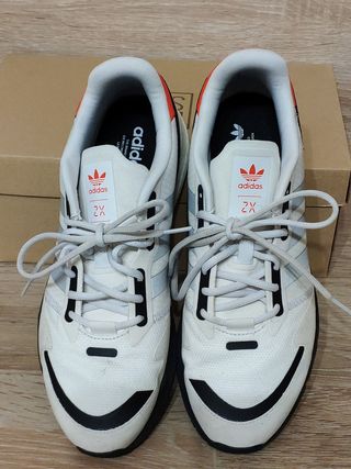 Adidas ZX - 45 1/3
