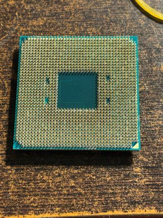 AMD Ryzen 5 2400G con Gráfica Integrada