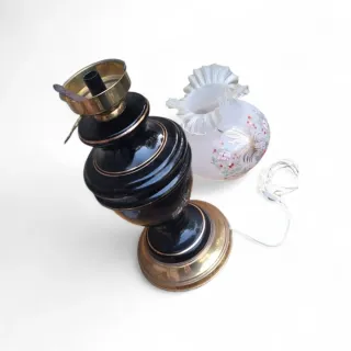 Lampada da tavolo vintage floreale