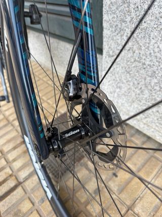 Ruedas Vision Metron 40 Disc para cubierta