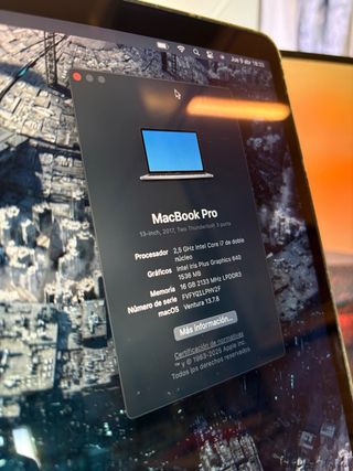 MacBook Pro 16GB RAM/500GB SSD/ 2017 13”