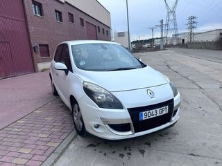 Renault Scenic 2009