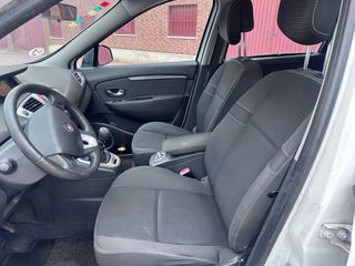 Renault Scenic 2009