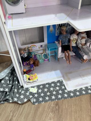 Casa Muñecas Rainbow High Barbie